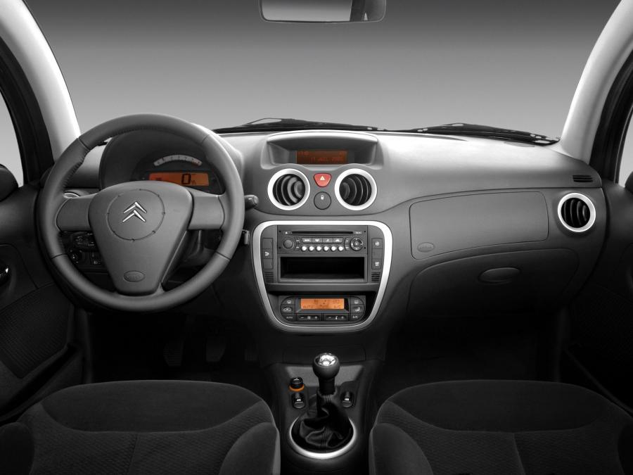  Citroen C3 2005 года  (фото 3 из 12)